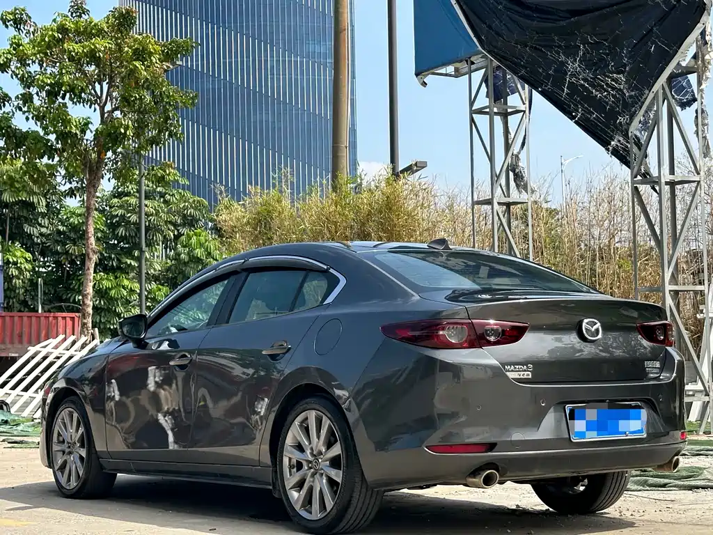Mazda 3 Angkesela 2020