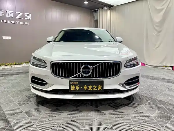 Volvo S90 2020