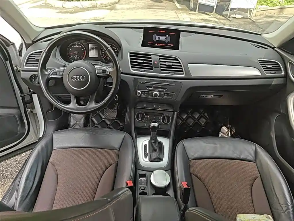 Audi Q3 2017 — фото 10