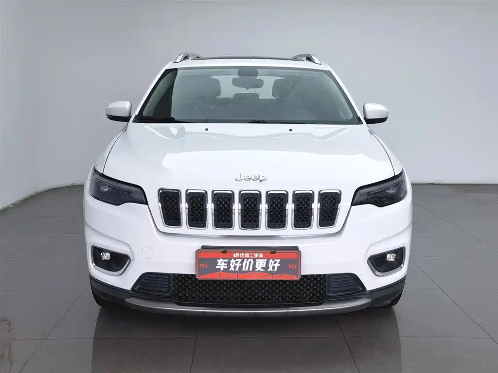 Jeep Cherokee 2019 — фото 3