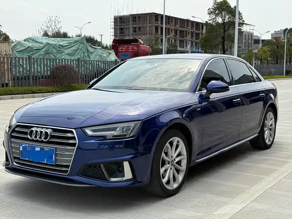 Audi A4L 2019