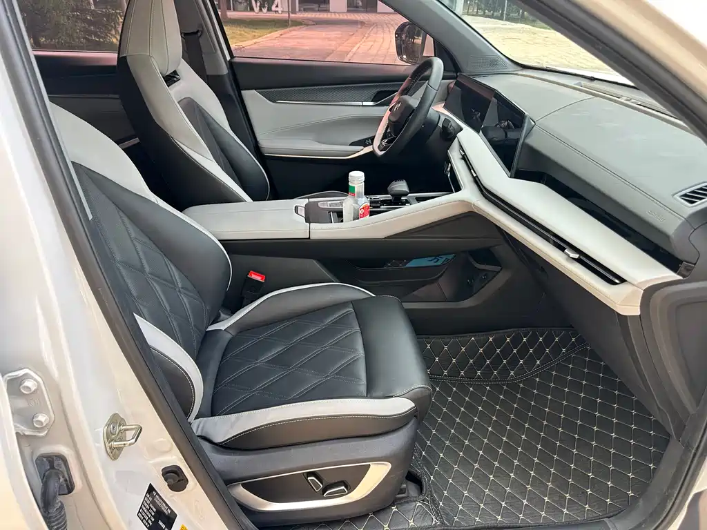 Changan CS75 PLUS 2023 — фото 10
