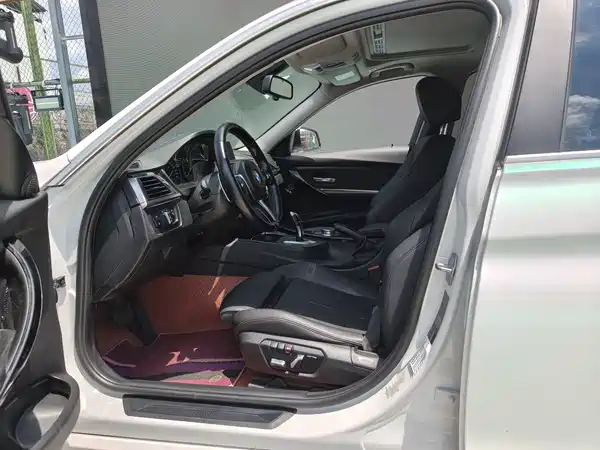 BMW 3 Series 2019