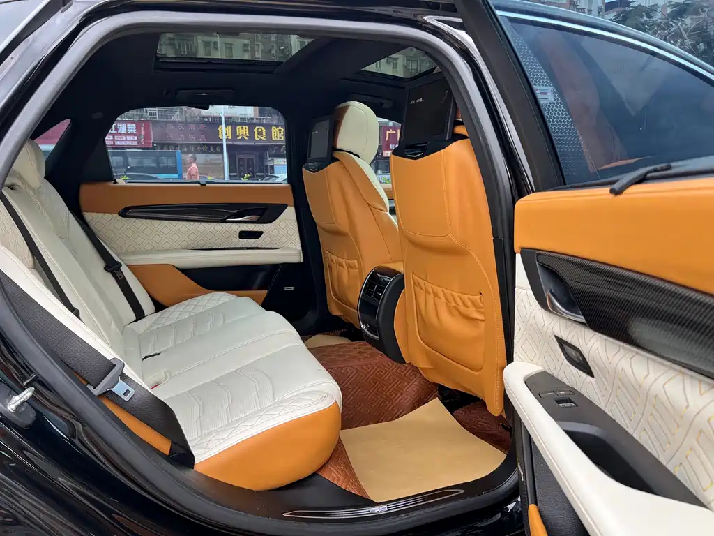 Cadillac CT6 2017 — фото 14
