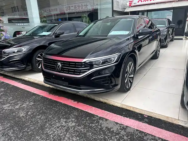 Volkswagen Passat 2022