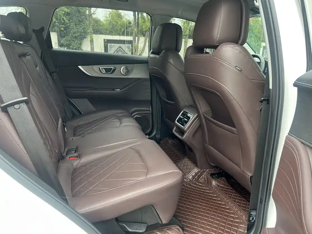 Chery Tiggo 8 PRO 2022 — фото 9