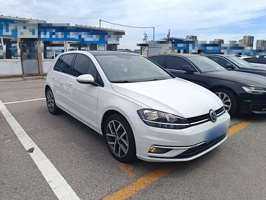 Volkswagen Golf 2020