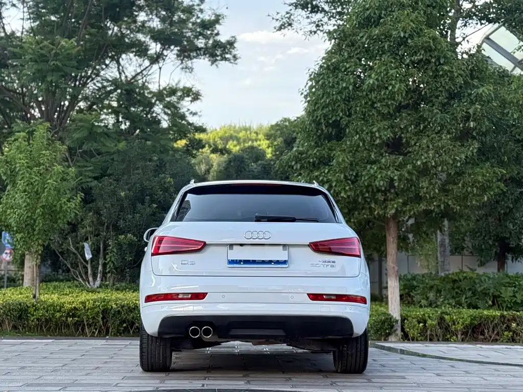 Audi Q3 2017 — фото 8