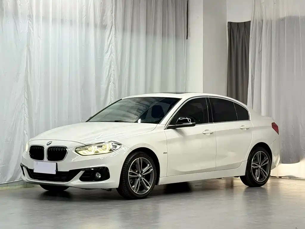 BMW 1 Series 2018