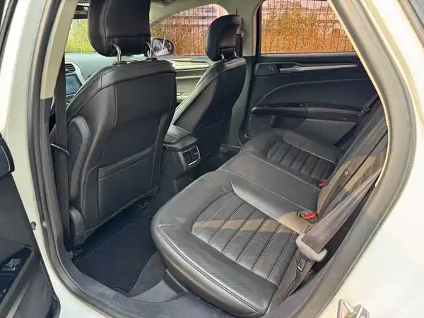 Ford Mondeo 2013