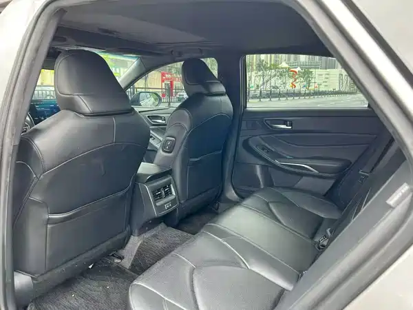 Toyota Avalon 2022