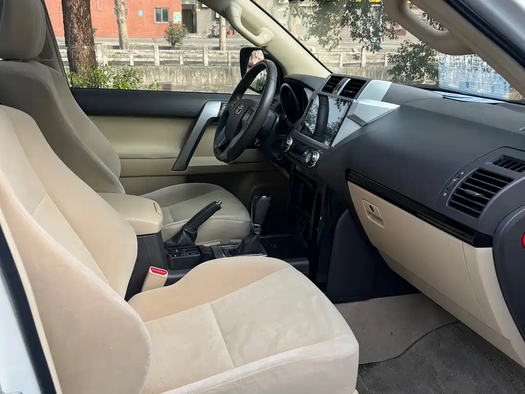 Toyota Prado 2018 — фото 14