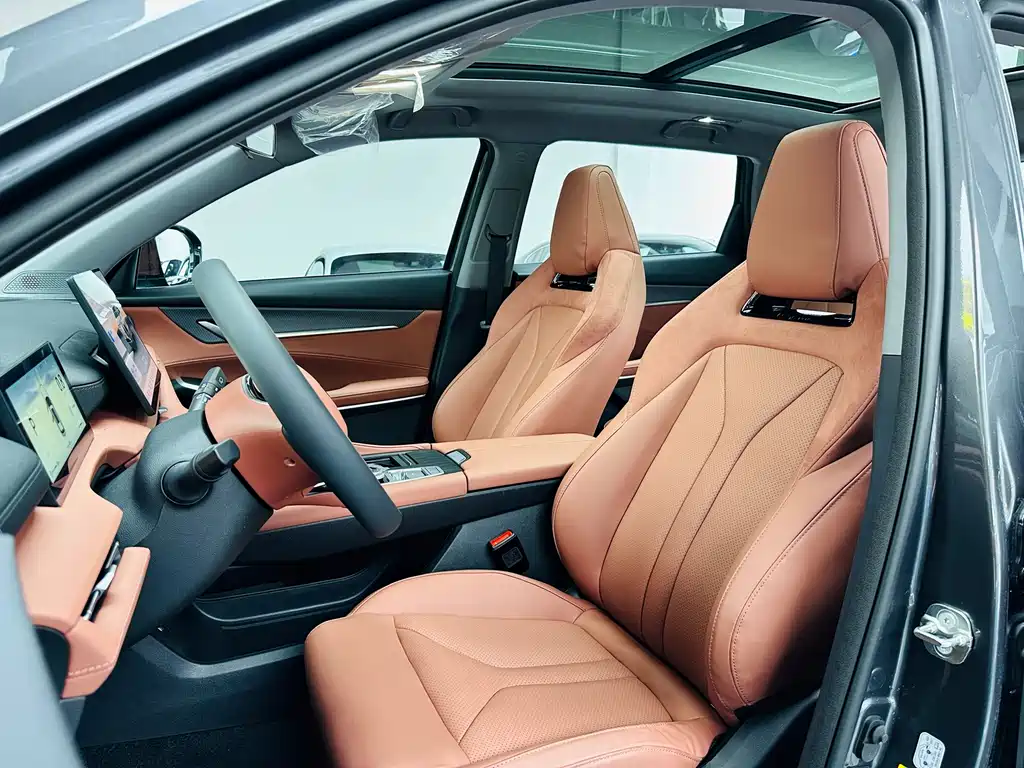 Changan CS75 PLUS 2026 — фото 10
