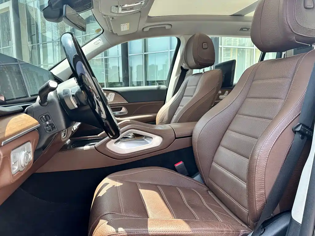 Mercedes-Benz GLS 2023 — фото 6