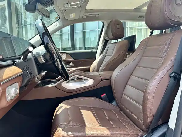 Mercedes-Benz GLS 2023