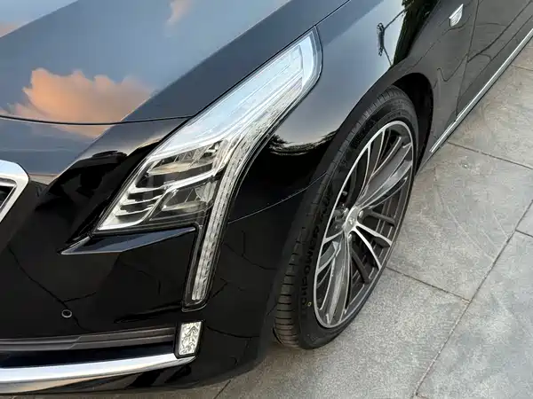 Cadillac CT6 2016