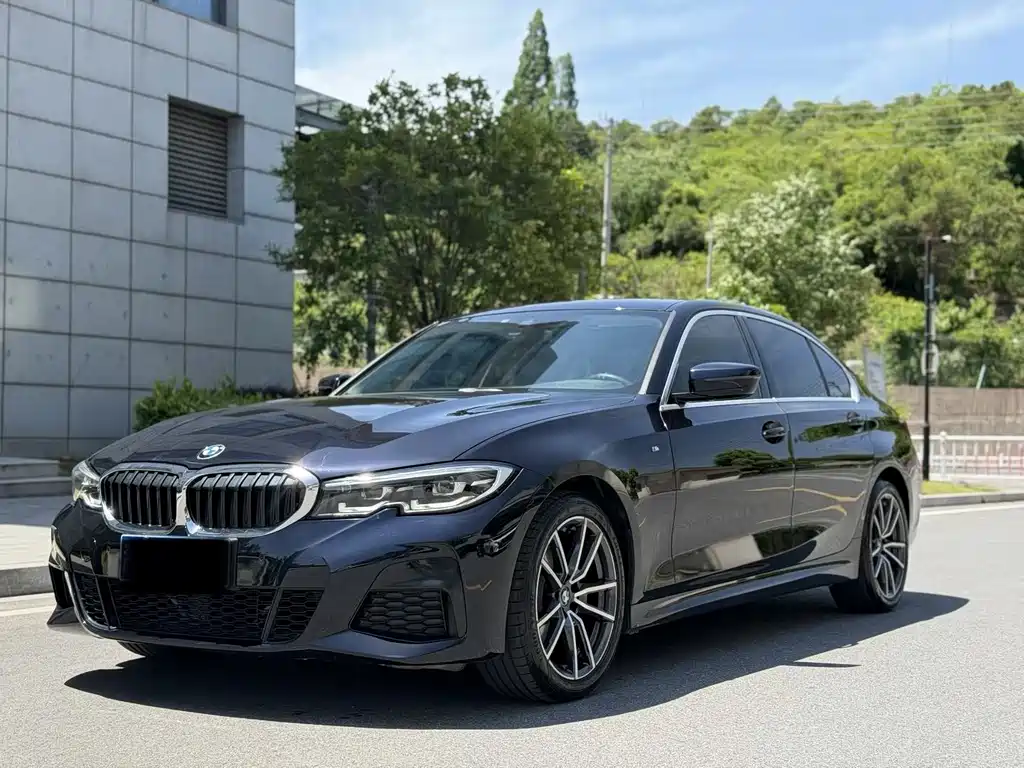 BMW 3 Series 2020