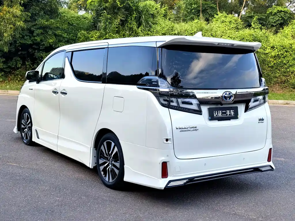 Toyota Vellfire 2020 — фото 5