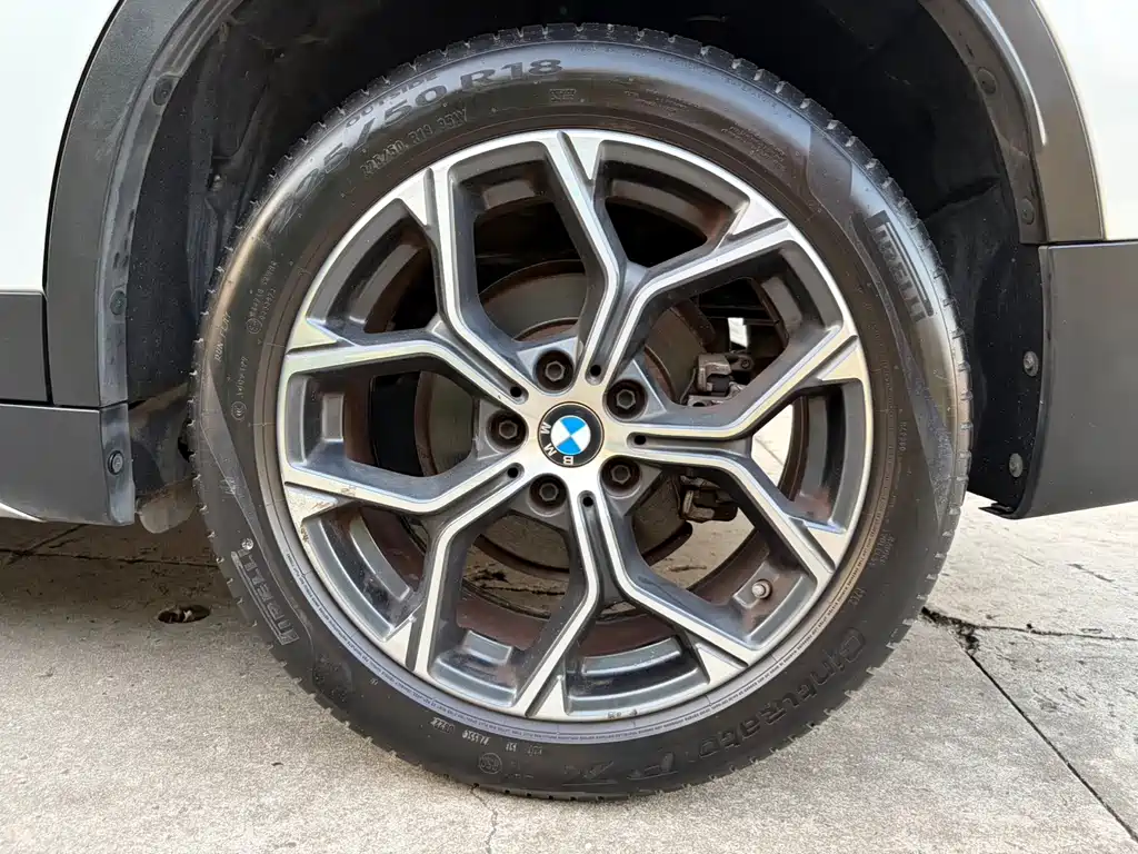 BMW X1 2022 — фото 22