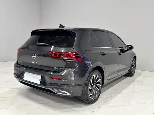 Volkswagen Golf 2022