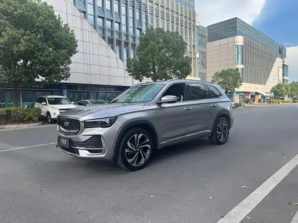 Geely Xingyue L 2023