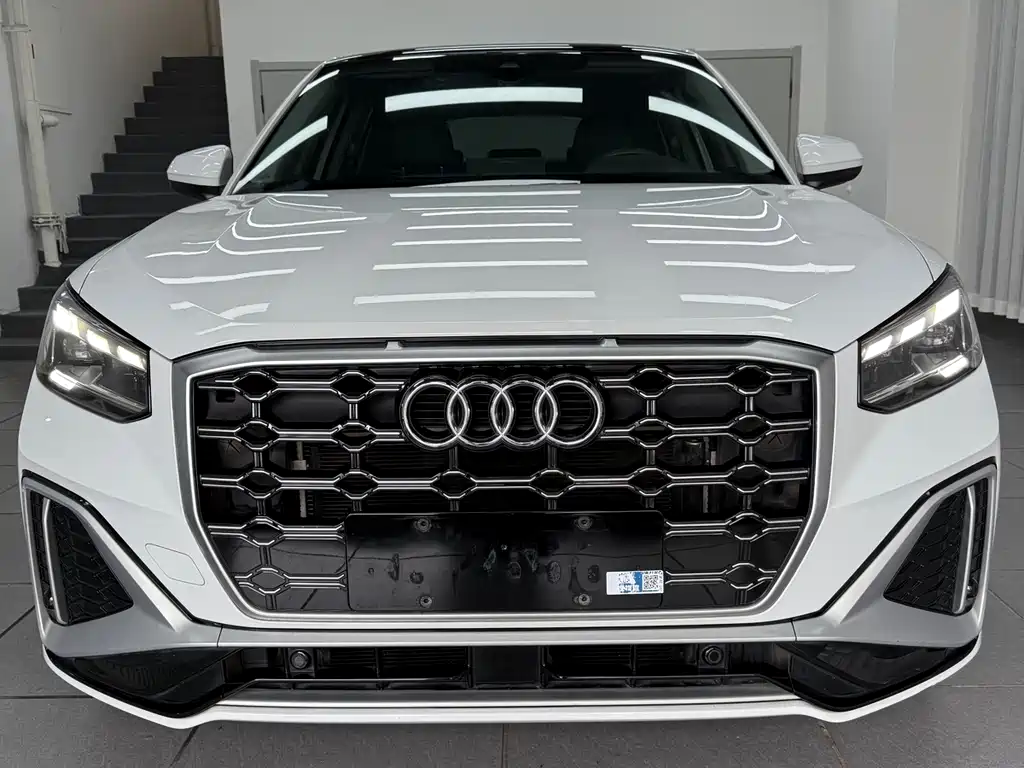 Audi Q2L 2022