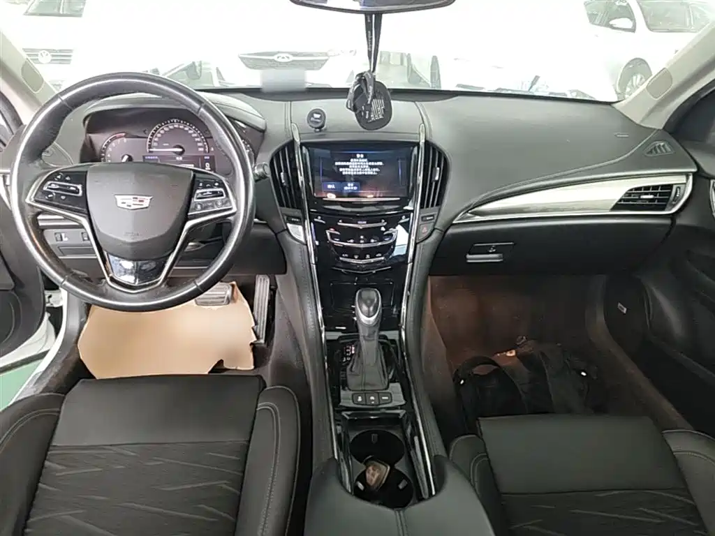 Cadillac ATS-L 2017 — фото 10