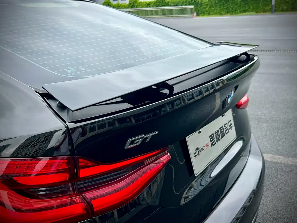 BMW 6 Series GT 2021 — фото 12