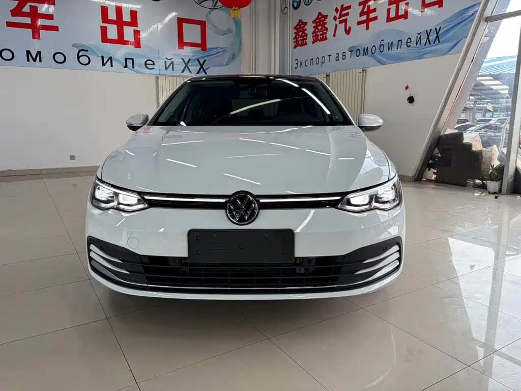 Volkswagen Golf 2023