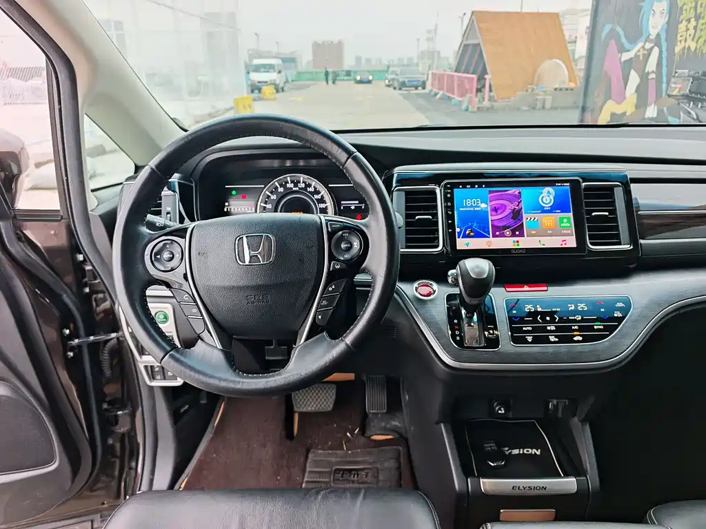 Honda Elysion 2016 — фото 14