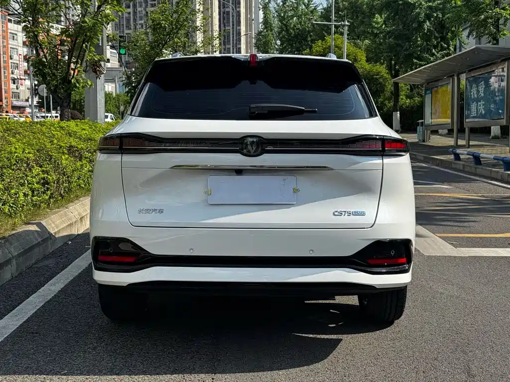 Changan CS75 PLUS 2026 — фото 26
