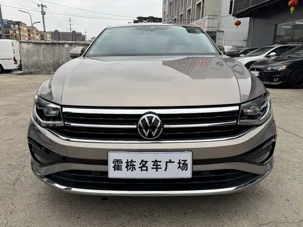 Volkswagen Bora 2023
