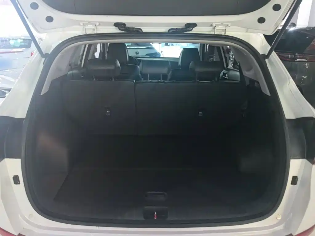 Hyundai Tucson 2018 — фото 19