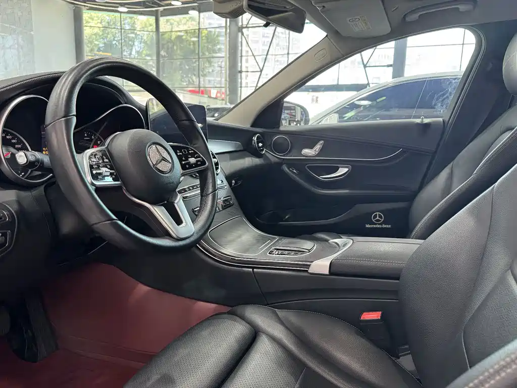 Mercedes-Benz C-Class 2019 — фото 10