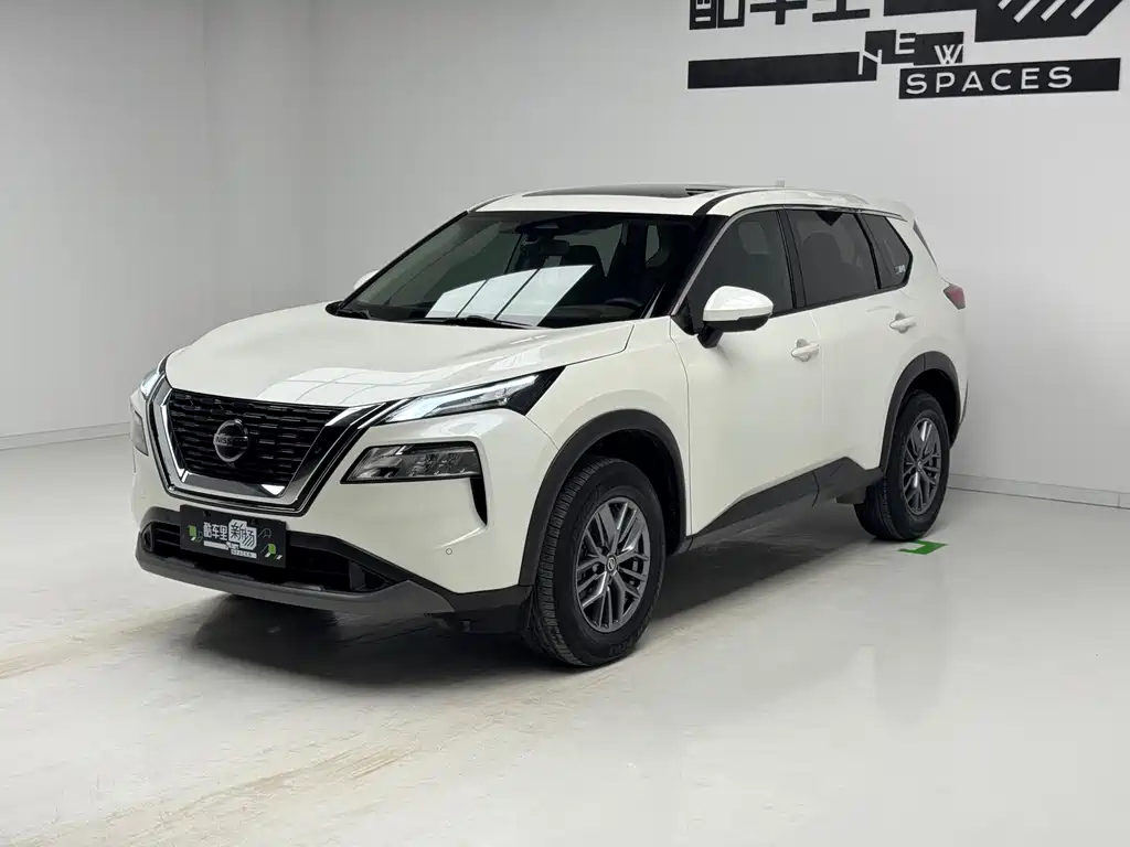 Nissan X-Trail 2022 — фото 1