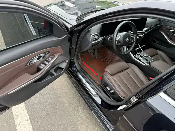 BMW 3 Series 2023