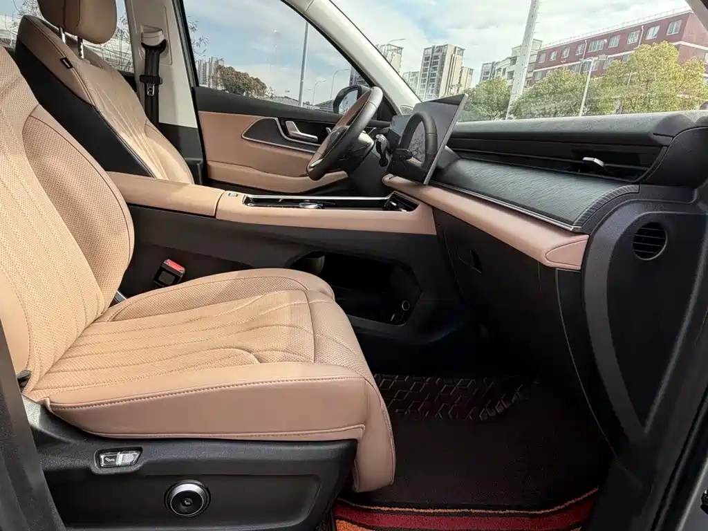 Chery Tiggo 8L 2024 — фото 16
