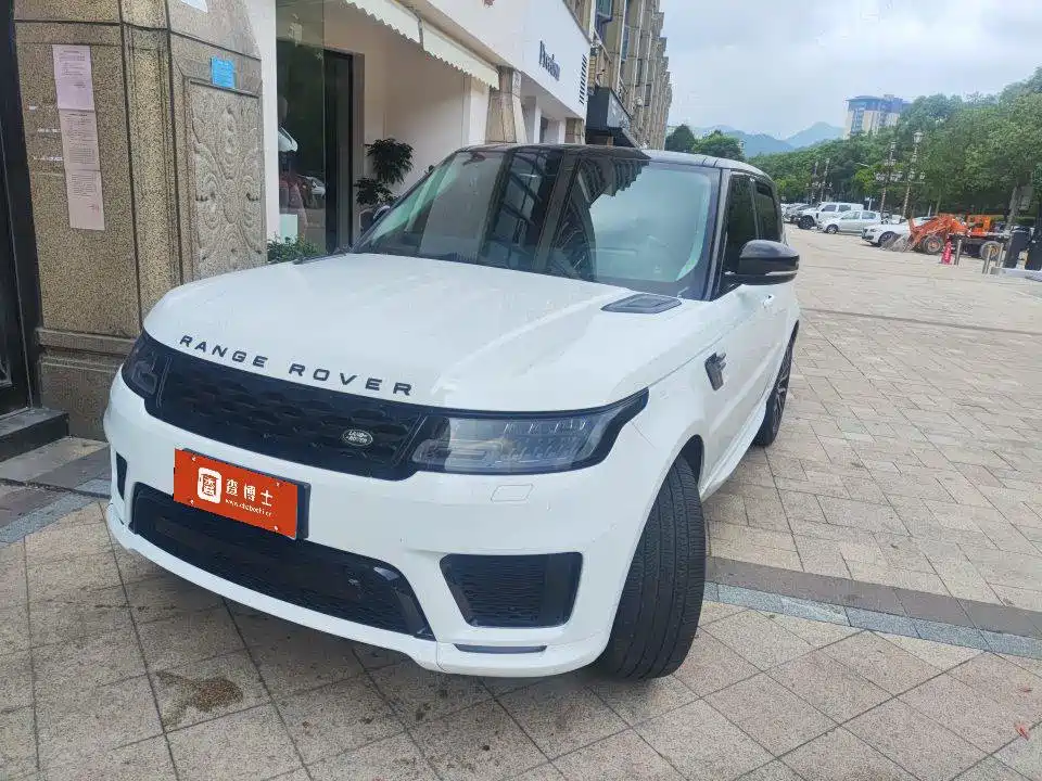 Land Rover Sport 2022