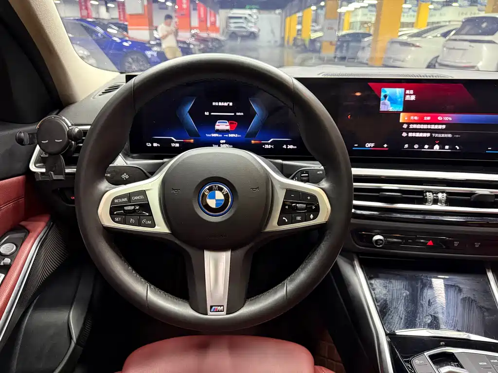BMW i3 2024 — фото 14