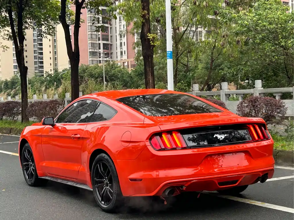 Ford Mustang 2016 — фото 4