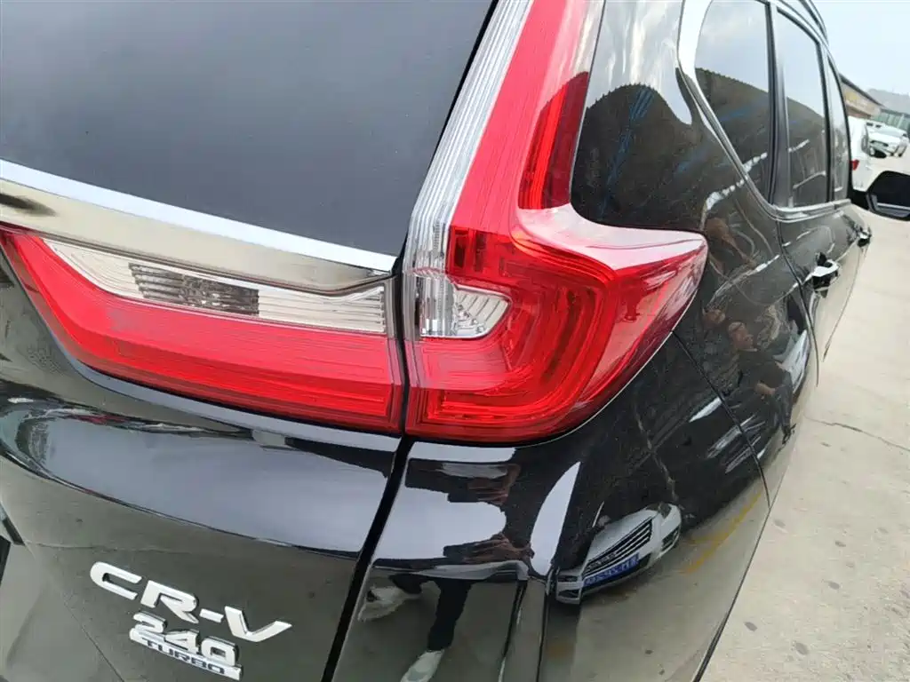 Honda CR-V 2018 — фото 8