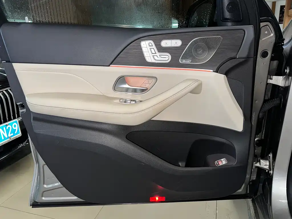 Mercedes-Benz GLE 2020 — фото 14
