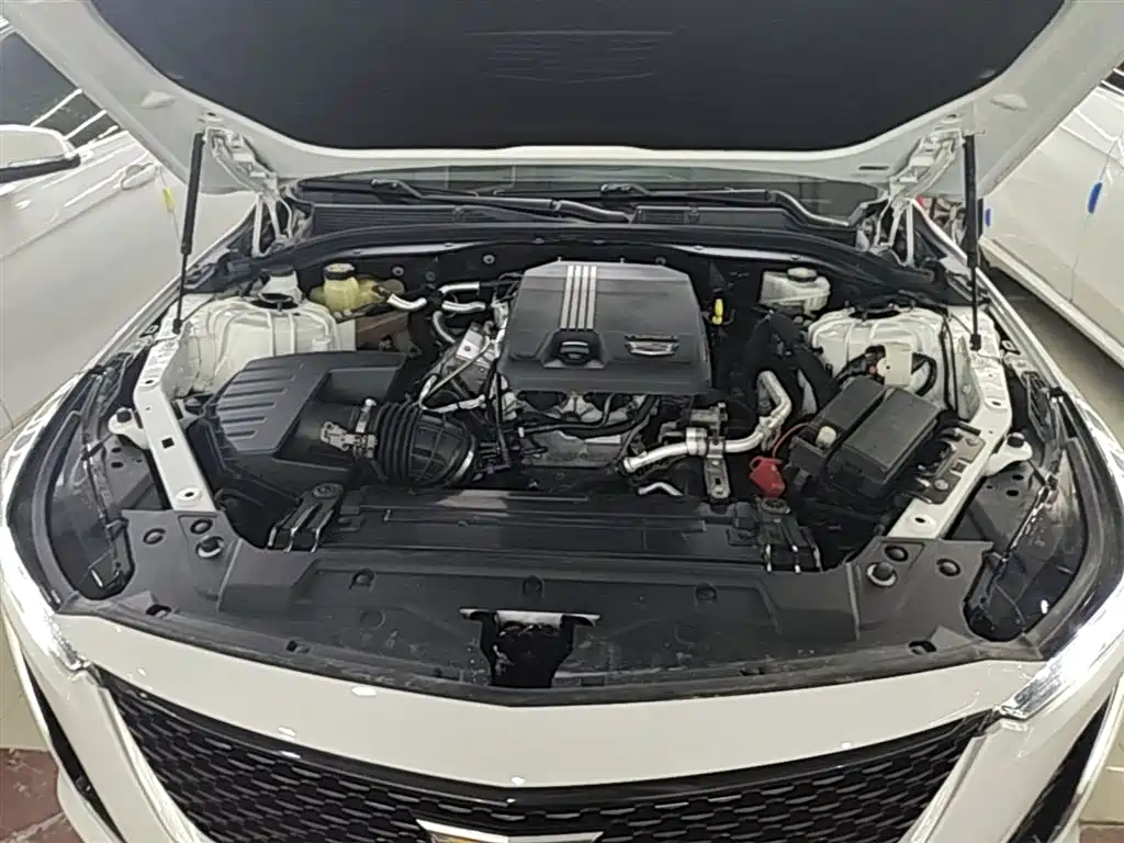 Cadillac CT5 2020 — фото 20