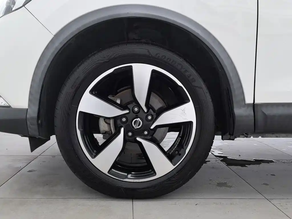 Nissan Qashqai 2018 — фото 17