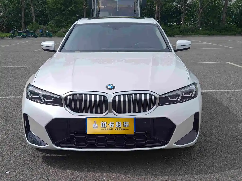 BMW 3 Series 2023