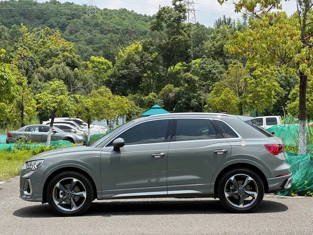 Audi Q3 2023