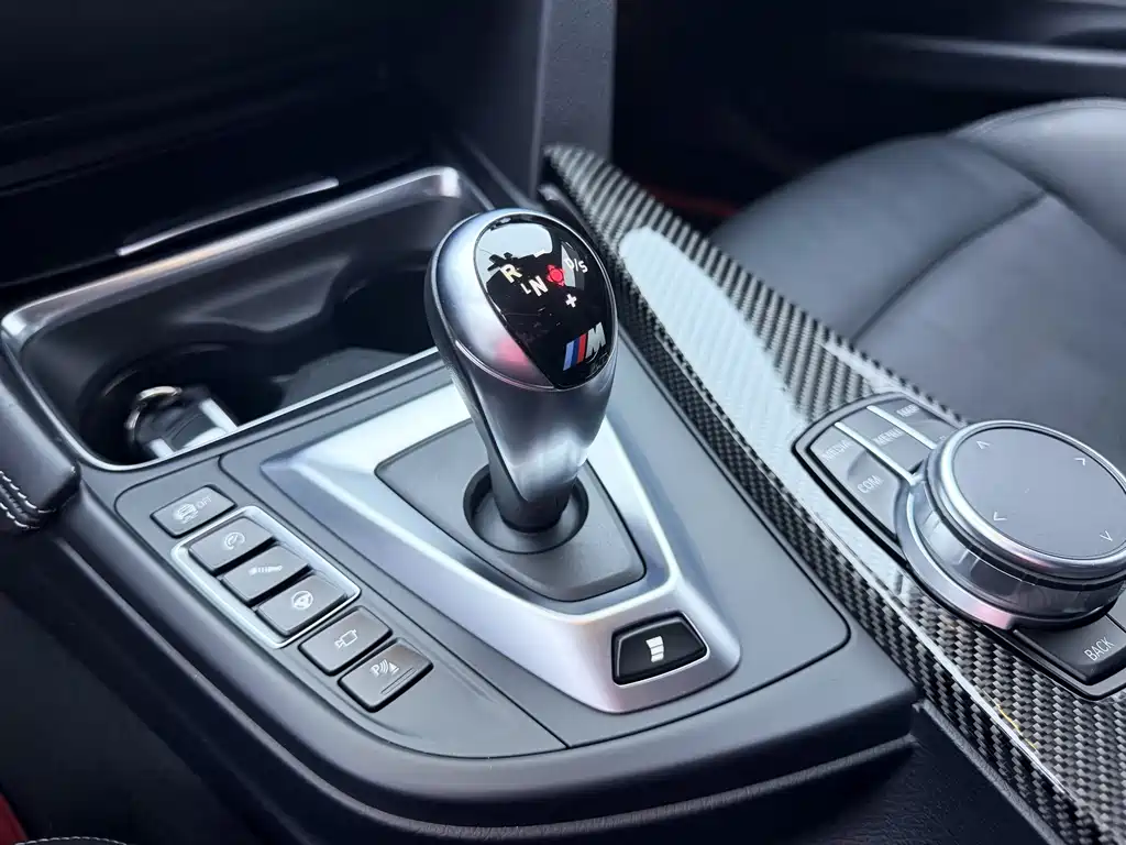 BMW M3 2017 — фото 18