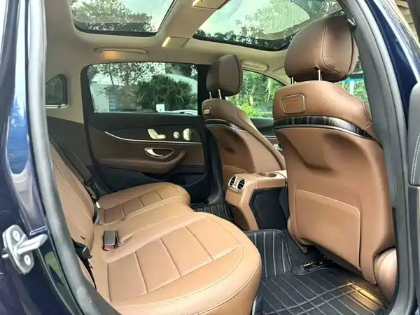 Mercedes-Benz E-Class 2018