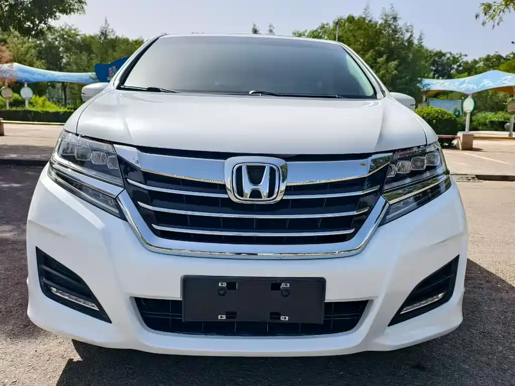 Honda Elysion 2018 — фото 2