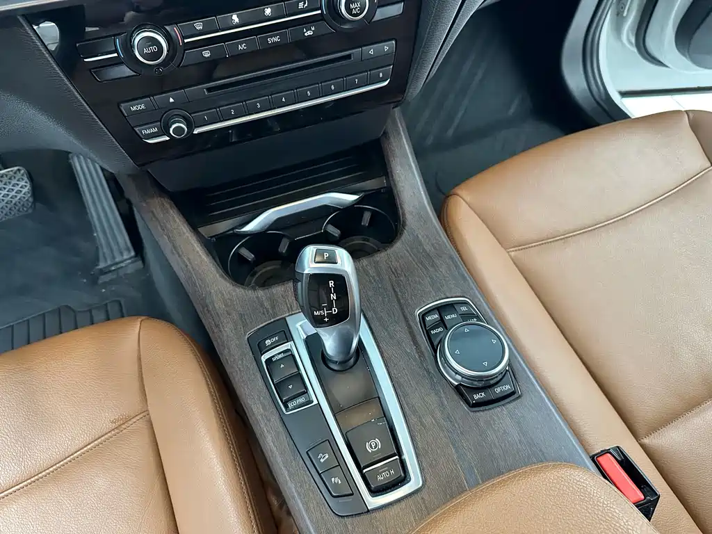 BMW X3 2015 — фото 19